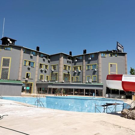 Respiro Park Hotel Бююкчекмедже Екстер'єр фото